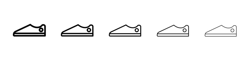shoe icon simple isolated vector sign