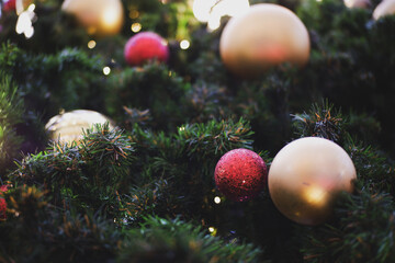 christmas tree decorations