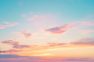 Obraz premium Colorful sunset sky with warm hues glowing over the horizon during evening hours