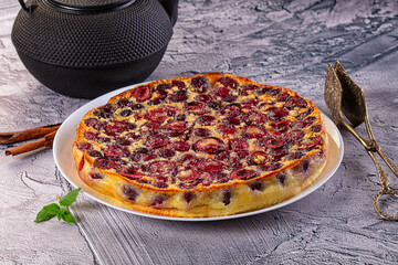 Crusty pie with fresh cherry