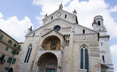 Obraz premium Verona Cathedral of Santa Maria Matricolare in historic centre of Verona town, Italy, Europe.