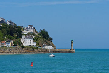 port de Plerin sous la tour, côtes d'armor, bretagne