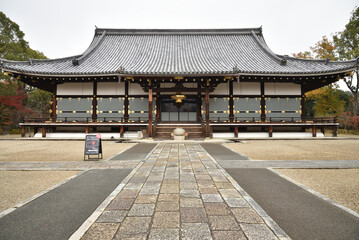 総本山仁和寺　金堂(京都市右京区)