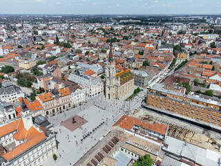 Obraz premium Drone flight above the downtown and central square of Novi Sad city, Serbia.