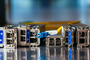 Set of XFP optical modules for data transmission