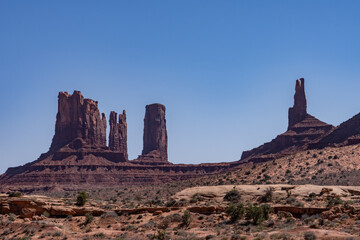 King-on-his-Throne、Stagecoach and Bear and Rabbit Summit. in San Juan County, Utah. north of the...