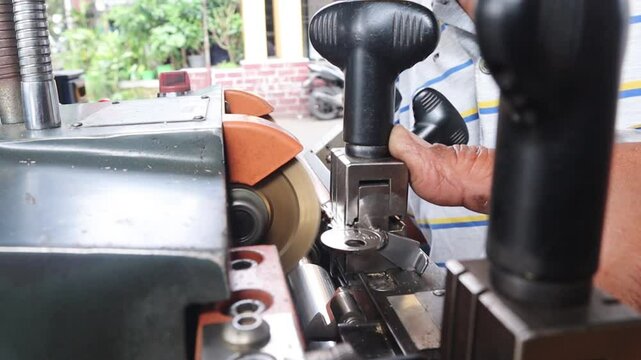 duplicate key making tool used by locksmiths