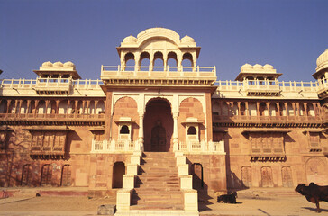 indian palace fort mansion entrance India 