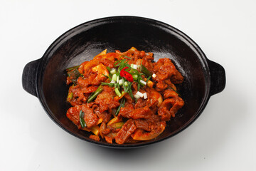   A dish made by stir-frying pork with various seasonings, then stir-frying it again with chives, onions, etc.