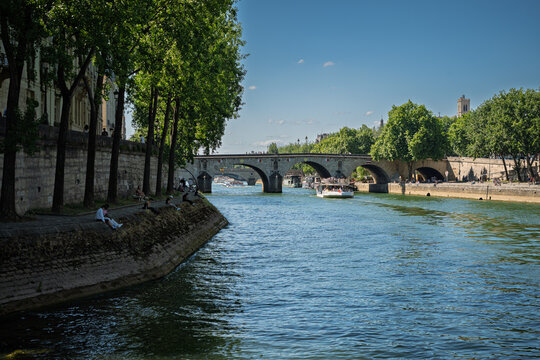 Seine Kreuzfahrt in Paris