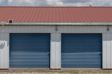 Self storage and mini storage garage units. Personal warehouse lockers provide safe and secure storage options.