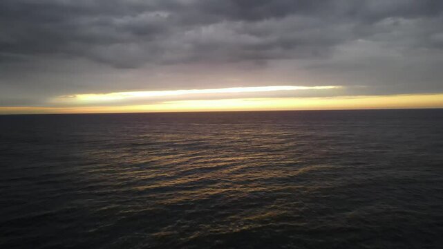 Atardecer en Playa Pocitas - M&aacute;ncora, Piura