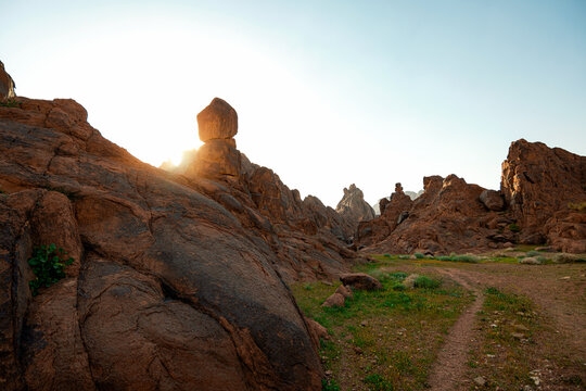 Mountains at Hatim Al Taee palace and grave