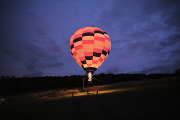 天狗山の夜の熱気球