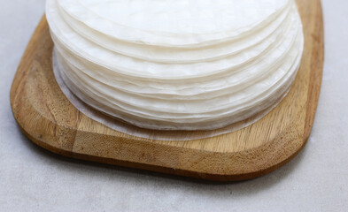 Stacked round sheets of Vietnamese rice paper
