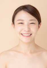 女性