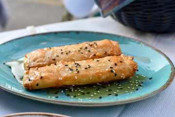 feta saganaki