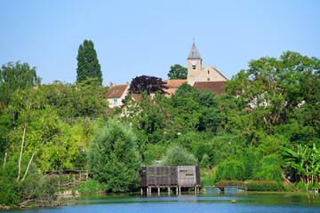 Vert-le- Petit village  and the cat pond in the marshes of the lower valleys of the Juine and the Essonne river
