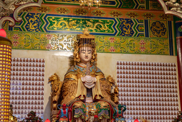 Fototapeta premium Thean Hou Temple Interior - Mazu Goddess