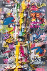 Fototapeta premium Vibrant abstract sculpture surrounded by colorful urban graffiti in art exhibit