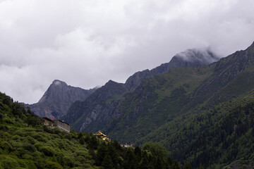Naklejka premium mountains in the mountains