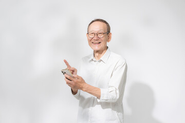 シニア　スマートフォン　スマホ