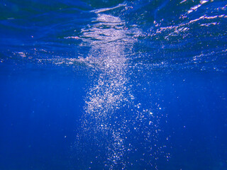Bubbles under the sea in the crystal clear green sea water. Mediterranean sea bubbles, Air bubbles...
