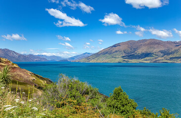 Lake Wanaka and the mountain range, Otago, South Island, New Zealand, Oceania.