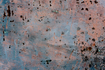 Traces de rouille et de peinture sur un mur