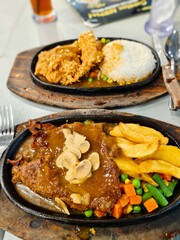 chicken with rice and vegetables