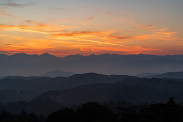 夜明け前の静かな時間