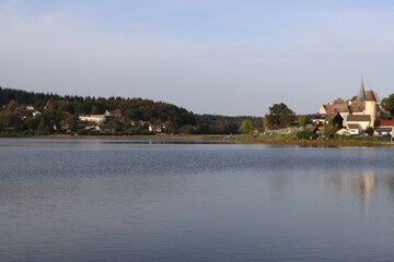 Obraz premium lake in Saint Sernin Du Bois in Burgundy, France