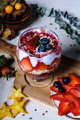 christmas pudding with berries