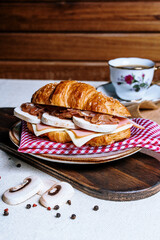 croissant grilled bacon and mushroom 