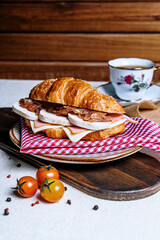 croissant grilled bacon and mushroom 