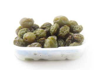 梅ジュースを作った後、取り出した梅の実