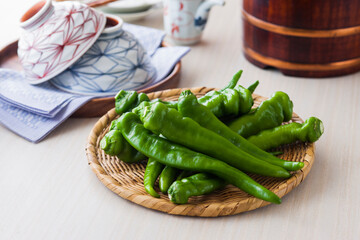 【京野菜万願寺とうがらし】京都伝統野菜。舞鶴地方では古くから栽培されていた甘く柔らかく食べやすく大きな唐辛子。