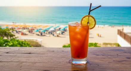 Obraz premium Refreshing drink by the beach