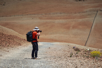 Photographer on Montaña Blanca trail