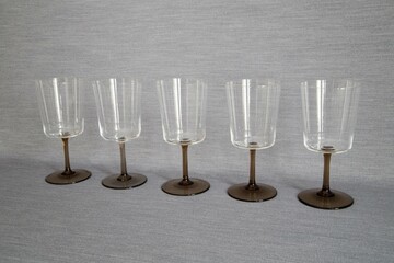 Filigrane Aperitif-Gl&auml;ser, Luxusgl&auml;ser, Kristallglas, Glash&uuml;ttenmanufaktur, Mundgeblasen, Handgeformt, zweiteilig, Rauchglasstiel, Stielgl&auml;ser