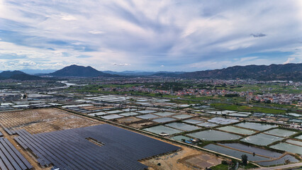 Harmonious Coexistence of Solar Farms and Aquaculture in a Scenic Landscape