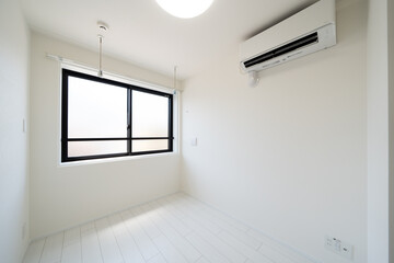 新築戸建て｜竣工写真｜LDK｜洋室｜浴室｜キッチン｜洗面｜ウォークインクローゼット｜WIC｜玄関｜クロス｜おしゃれ