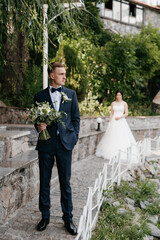 the first meeting of the bride and groom