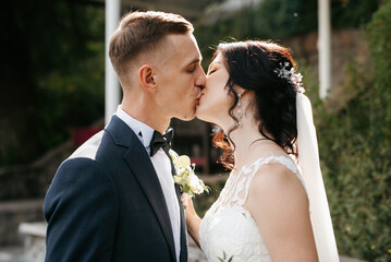 the first meeting of the bride and groom
