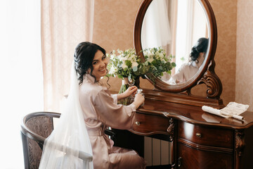 morning of the bride with the creation of the image