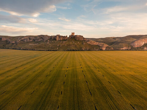 Scenic view of Oreja Castle and surrounding landscape