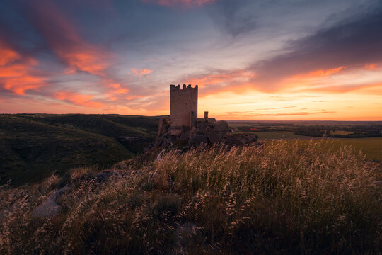 Oreja Castle at sunset in Ontigola, Toledo, Spain