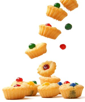 cookies with strawberry jam