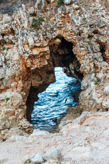 CUEVA DE LOS ARCOS playa paradisíaca cala del moraig turismo españa verano 2025  Cala del Moraig,...