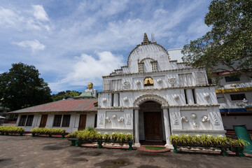 Dambulla Golden Temple, Sri Lanka—Buddhist heritage site with religious exhibits and statues